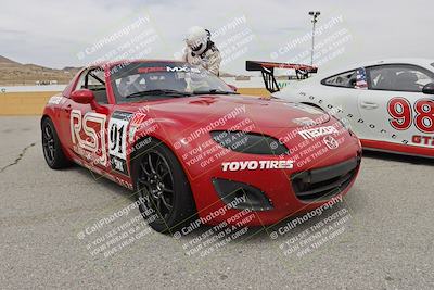 media/Jun-01-2025-CalClub SCCA (Sun) [[eae223c5dd]]/Around pit/